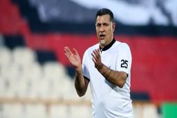 علی دایی زندانی بوشهری را از چوبه دار نجات داد