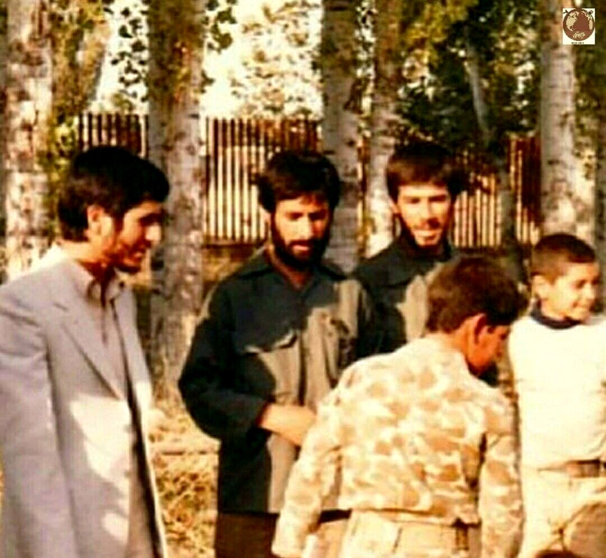 تصویری دیده نشده از احمدی نژاد در دهه شصت