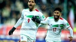 لحظه تماشایی از گل اول ایران به امارات/پیروزی پرتلفات تیم‌ملی