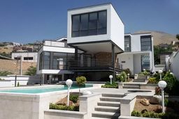 مقایسه طراحی  ویلا مدرن با سبک های دیگر