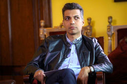 فرار جنجالی عادل فردوسی پور از سوال یک خبرنگار درباره مناظرات انتخاباتی!+فیلم لو رفته 