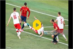 کچل کردن یک فوتبالیست به جای جواد خیابانی ! + فیلم