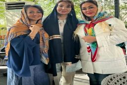 نفیسه روشن از دیدن بازیگر معروف در بابل غافلگیر شد | نفیسه روشن شغل دوم بازیگر پیشکسوت را لو داد +عکس خبرساز