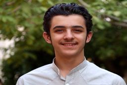 گشت و گذار علی شادمان در یک مکان لاکچری | جاوید سریال یاغی و بهمن خان در یک تصویر دیده‌ نشده