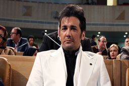 حسام نواب صفوی:اجازه نمیدم با آبروی خانوادم بازی کنند+عکس لو رفته 