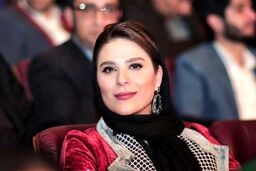 عکس لو رفته از سحر دولتشاهی هنگام آشپزی برای مهمانان معروفش!