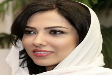 مهاجرت لیلا اوتادی به چین لو رفت ! | سلفی متفاوت لیلا اوتادی با یک ساختمان + عکس