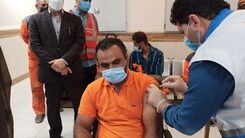 تزریق واکسن کرونای پاکبانان و جنجالی که به شهرداری آبادان کشیده شد