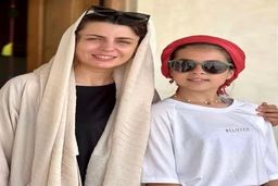 تیپ و استایل لیلا حاتمی در مراسم ختم مادرشوهرش | پیری خانم بازیگر در بازگشت به تهران +عکس