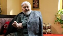رقص جنجالی اکبر عبدی در حضور سلبریتی ها حاشیه ساز شد+فیلم لو رفته