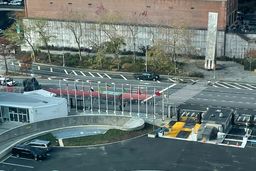 حمله فرد مسلح به «شاتگان» به مقر سازمان ملل +عکس