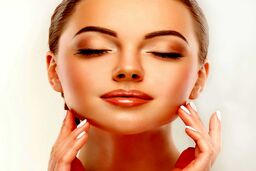 چگونه صورت زیبایی داشته باشیم؟

