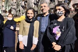تصاویری متفاوت از محمود احمدی نژاد در عزاداری حسینی