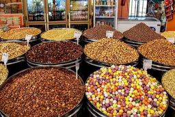 آجیل ، شیرینی و میوه عید ۱۴۰۱ چقدر آب می‌خورد؟ 