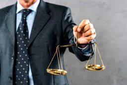برای شکایت در دیوان عدالت اداری باید چه کاری انجام دهیم ؟