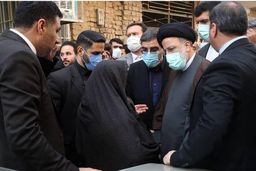 تصویری جالب از حضور رئیسی در قم که پربازدید شد