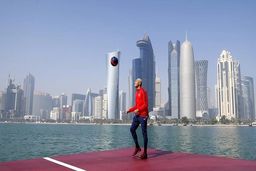 حضور مادر امباپه در قطر جنجالی شد +عکس