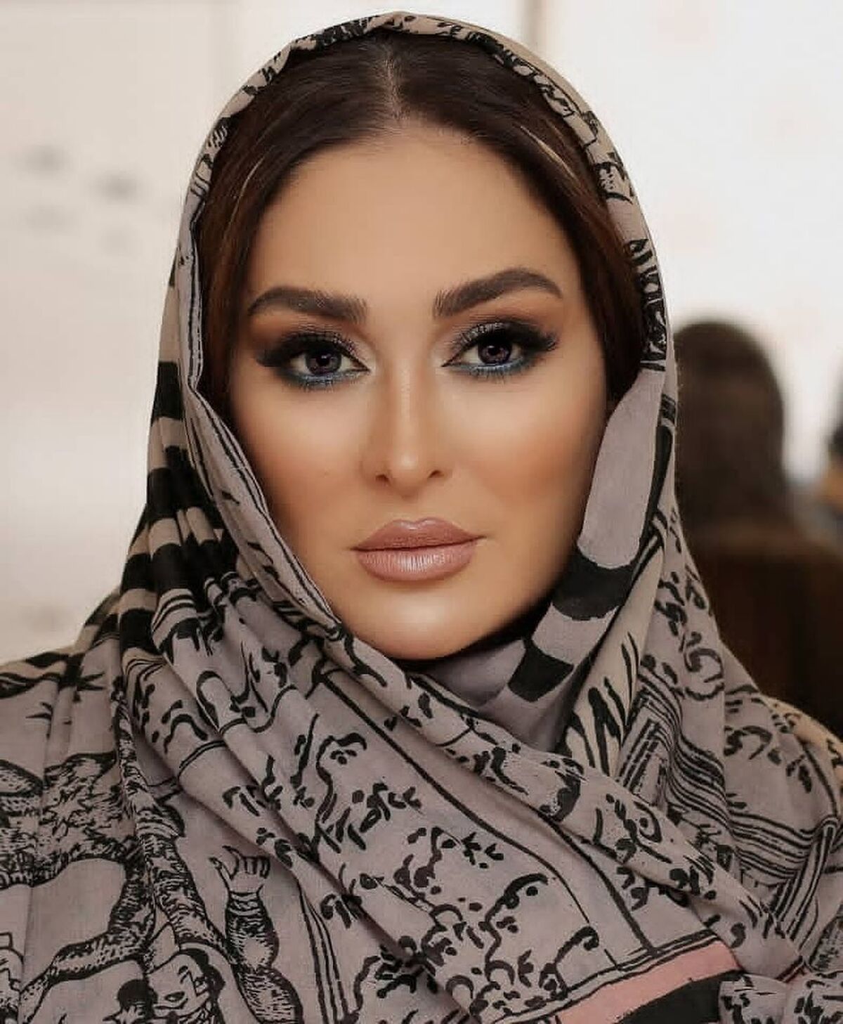 بیوگرافی الهام حمیدی