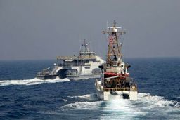 اولین تصاویر از عملیات برخورد سپاه با ناوهای آمریکایی