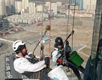 نماشویی ساختمان بدون داربست توسط دسترسی طناب