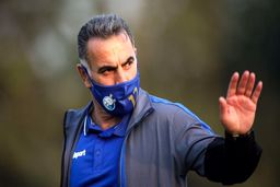 سرمربی استقلال عاشق علی دایی شده