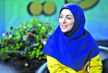 ژیلا صادقی جدیدا چه خوش تیپ و باکلاس شده | ژیلا صادقی مجری تلوزیون داره از جذابیتاش بیشتر رو میکنه! + عکس