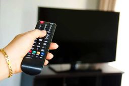 5 علت خاموش شدن ناگهانی تلویزیون