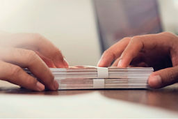 بدون ضامن وام 200 میلیونی بگیرید | سورپرایز جذاب برای همه سرپرستان خانوار