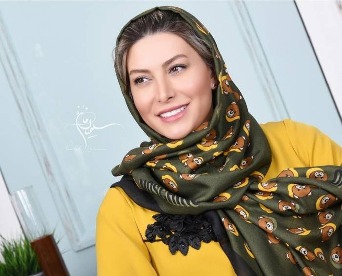 فریبا نادری:من 60 سالمه؟ اینم موهای سفید من!+فیلم دیده نشده 