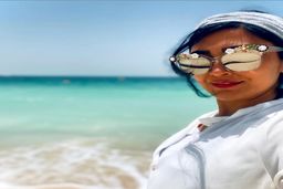 مریم معصومی با مانتوی خاص میلیونی/بالکن خانه لاکچری خانم بازیگر در بالاشهر تهران!