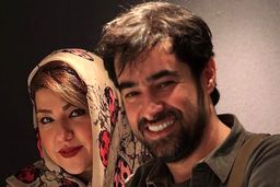 اتفاق غیرمنتظره حضور همزمان همسر سابق و جدید شهاب حسینی در یک افتتاحیه | ژست های عجیب همسر دوم شهاب حسینی برای پریچهر قنبری +عکس