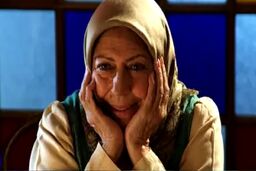 عکس زیرخاکی از ثریا قاسمی تو بغل مادرش +عکس
